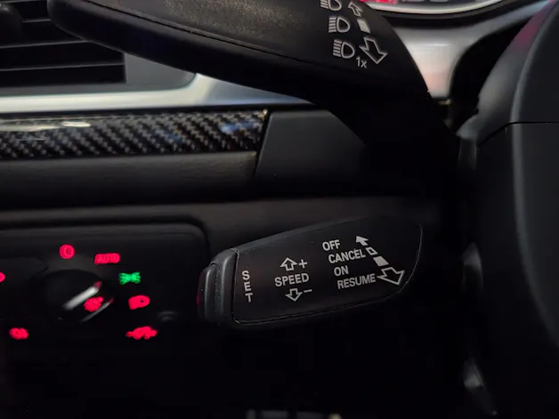AUDI RS6 Avant 4.0 V8 TFSI perform. qu. T-Tr.