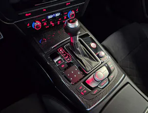AUDI RS6 Avant 4.0 V8 TFSI perform. qu. T-Tr.