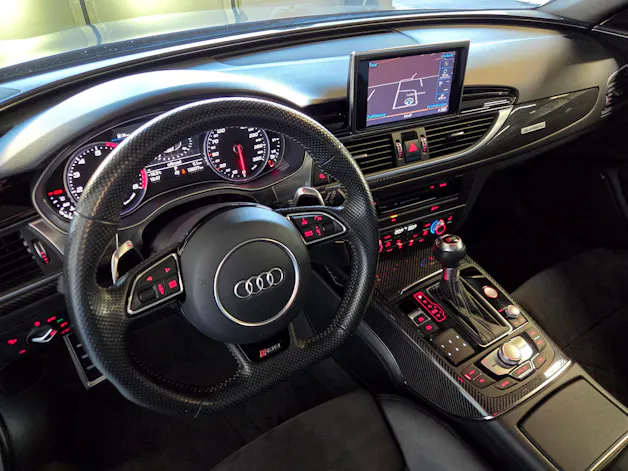 AUDI RS6 Avant 4.0 V8 TFSI perform. qu. T-Tr.