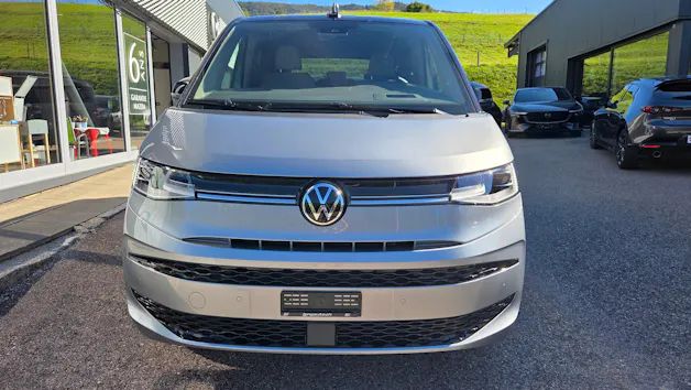 VW Multivan 2.0 TSI Life DSG