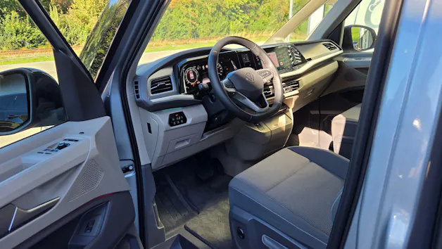 VW Multivan 2.0 TSI Life DSG