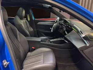 PEUGEOT 308 1.5 BlueHDI GT Pack EAT8