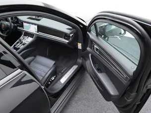 PORSCHE Panamera 4S E-Hybrid