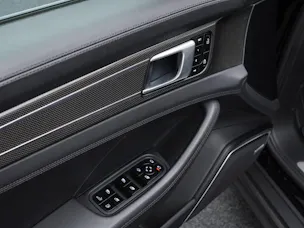 PORSCHE Panamera 4S E-Hybrid