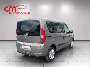 OPEL Combo 1.4 Turbo Cosmo L1H1