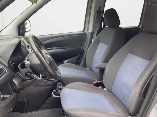 OPEL Combo 1.4 Turbo Cosmo L1H1