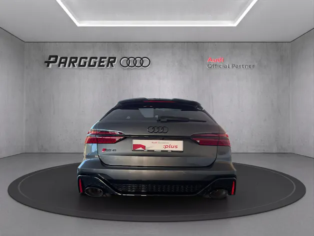 AUDI RS6 Avant 4.0 TFSI V8 Performance quattro