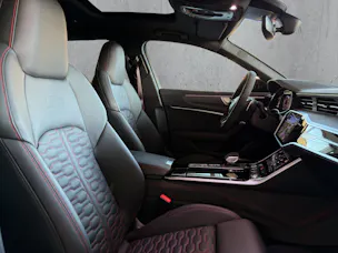 AUDI RS6 Avant 4.0 TFSI V8 Performance quattro