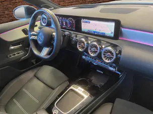 MERCEDES-BENZ A 220 4Matic 8G-DCT