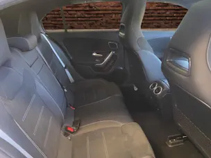 MERCEDES-BENZ A 220 4Matic 8G-DCT
