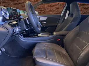 MERCEDES-BENZ A 220 4Matic 8G-DCT