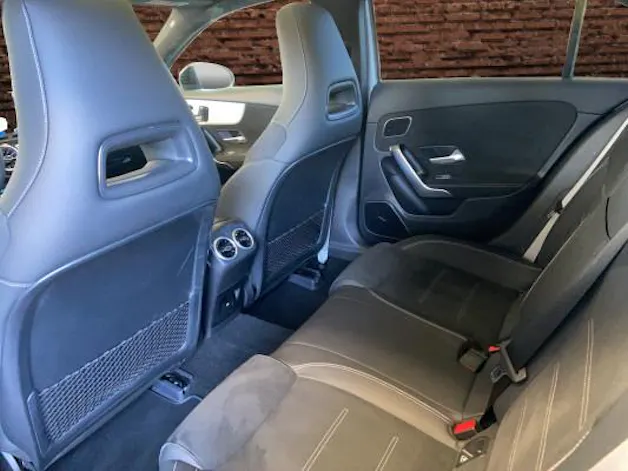MERCEDES-BENZ A 220 4Matic 8G-DCT