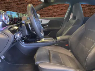 MERCEDES-BENZ A 220 4Matic 8G-DCT