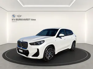 BMW iX1 xDrive 30 M Sport