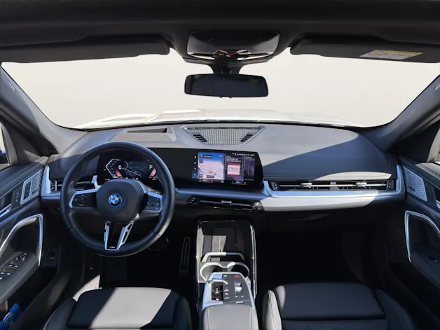 BMW iX1 xDrive 30 M Sport