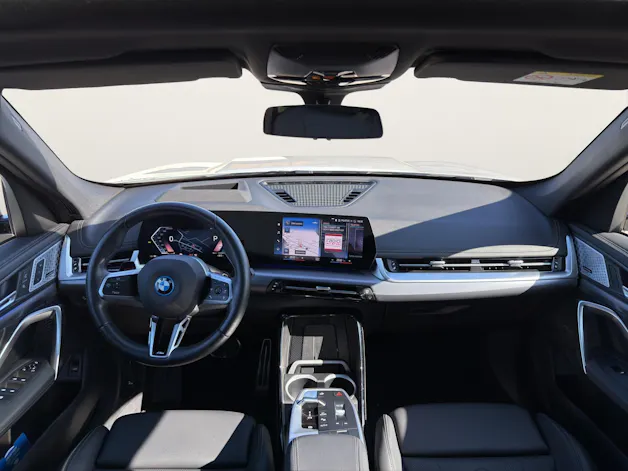 BMW iX1 xDrive 30 M Sport