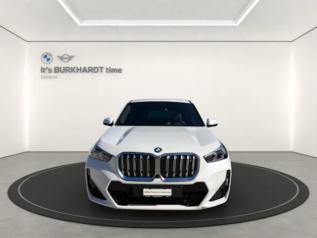 BMW iX1 xDrive 30 M Sport