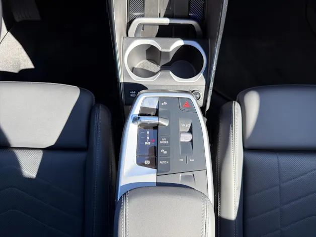 BMW iX1 xDrive 30 M Sport