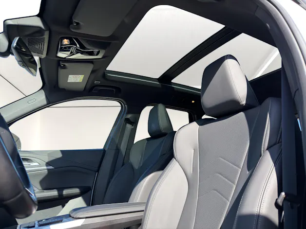 BMW iX1 xDrive 30 M Sport
