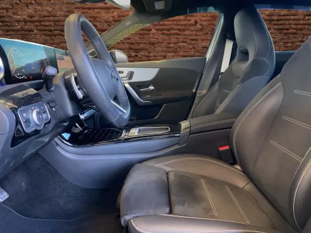 MERCEDES-BENZ A 250 4Matic 8G-DCT