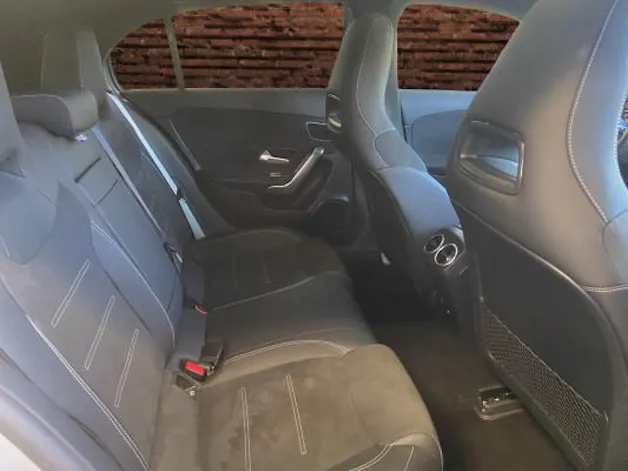 MERCEDES-BENZ A 250 4Matic 8G-DCT