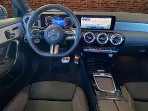 MERCEDES-BENZ A 250 4Matic 8G-DCT