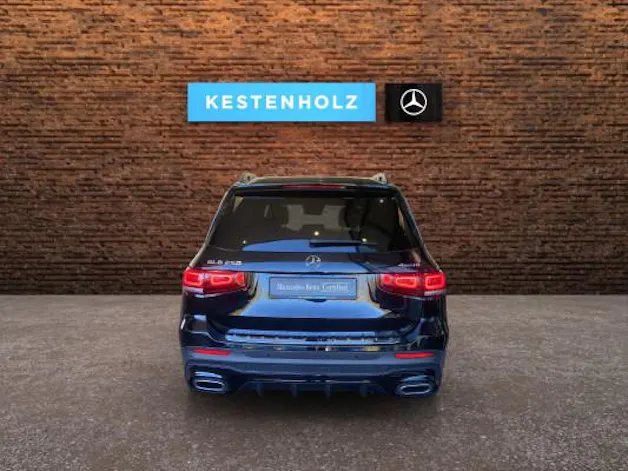 MERCEDES-BENZ GLB 250 AMG Line 4 MATIC