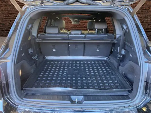 MERCEDES-BENZ GLB 250 AMG Line 4 MATIC