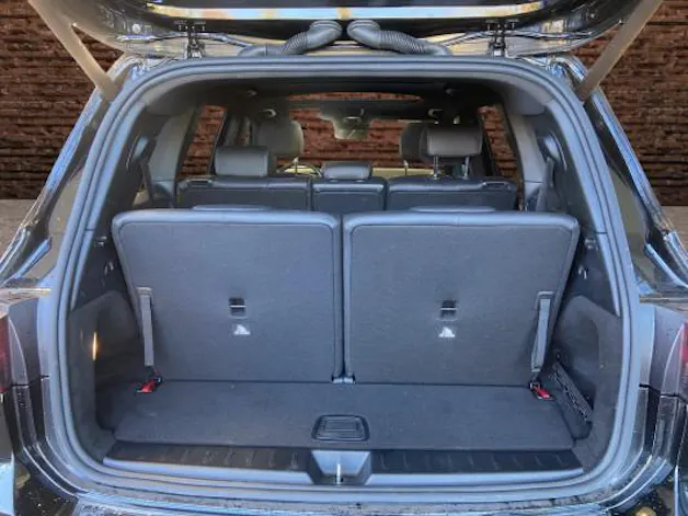 MERCEDES-BENZ GLB 250 AMG Line 4 MATIC