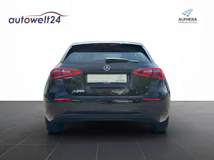 MERCEDES-BENZ A 200 7G-DCT