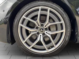 MERCEDES-BENZ E 200 AMG Line 9G-Tronic