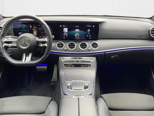 MERCEDES-BENZ E 200 AMG Line 9G-Tronic