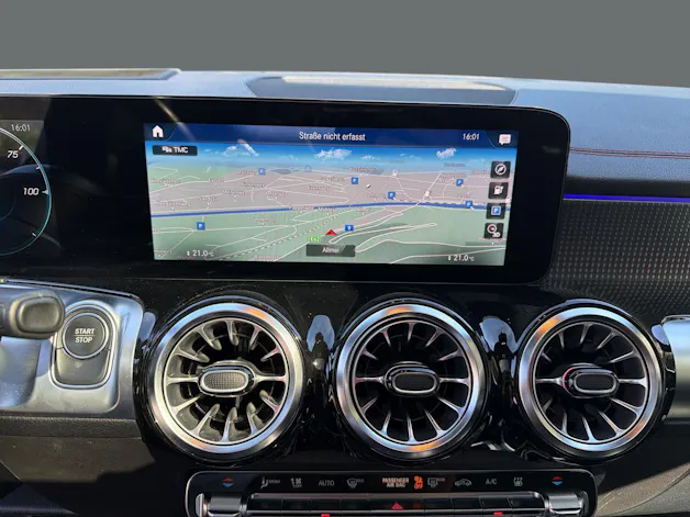 MERCEDES-BENZ EQB 350 AMG Line 4Matic