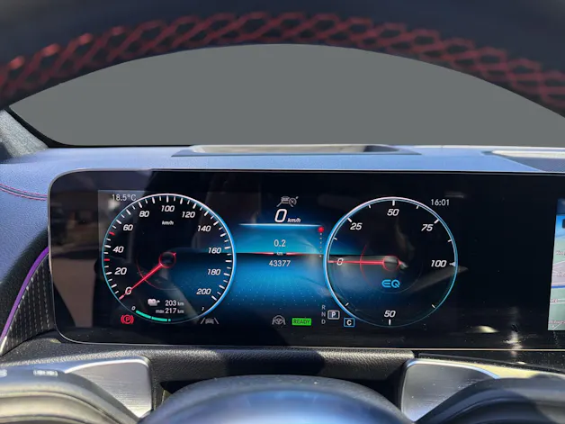 MERCEDES-BENZ EQB 350 AMG Line 4Matic