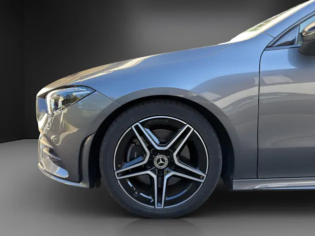 MERCEDES-BENZ CLA Shooting Brake 200 AMG Line 7G-DCT