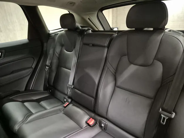 VOLVO XC60 2.0 T6 TE Plus Dark eAWD