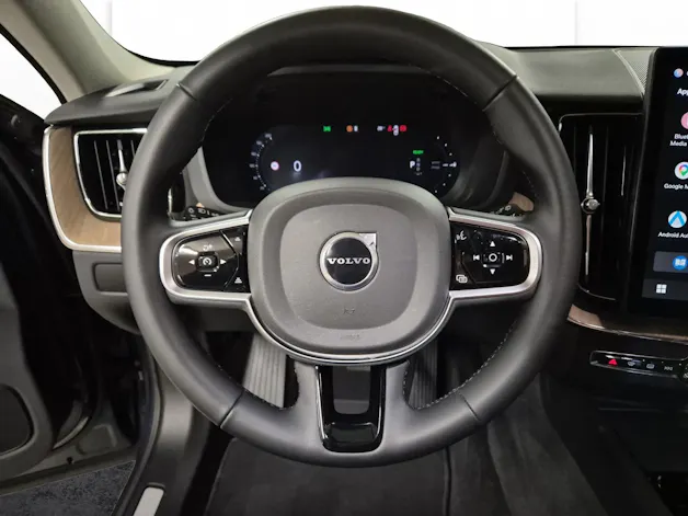 VOLVO XC60 2.0 T6 TE Plus Dark eAWD