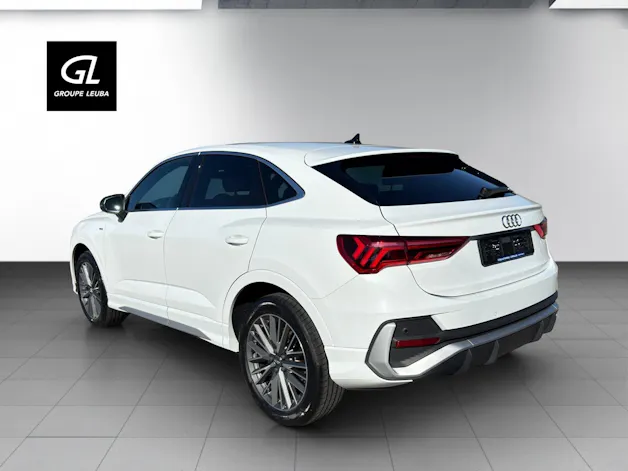 AUDI Q3 SB 35 TFSI S line Attr