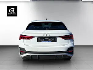 AUDI Q3 SB 35 TFSI S line Attr
