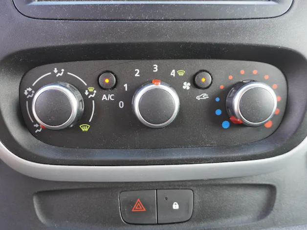 RENAULT Trafic 2.0 ENERGY dCi145 3.0t Business L2H2