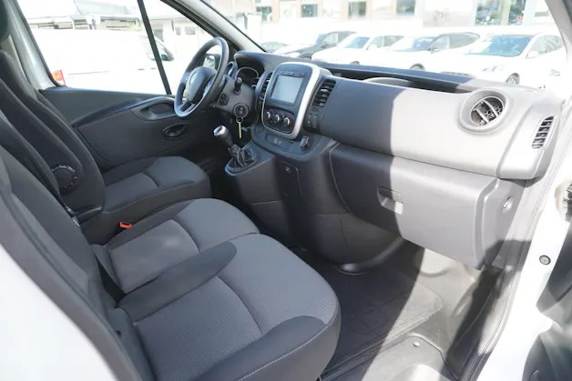 RENAULT Trafic 2.0 ENERGY dCi145 3.0t Business L2H2