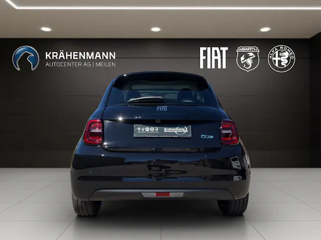 FIAT 500e La Prima