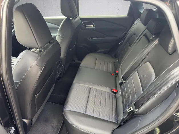 NISSAN Qashqai 1.3MHEV Tekna 4x4