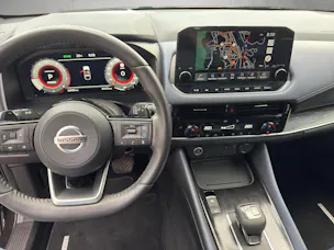 NISSAN Qashqai 1.3MHEV Tekna 4x4