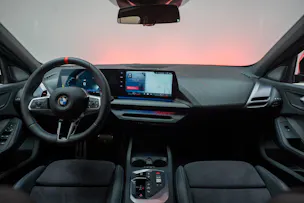 BMW M135i xDrive / Rückfahrkamera / Harman-Kardon