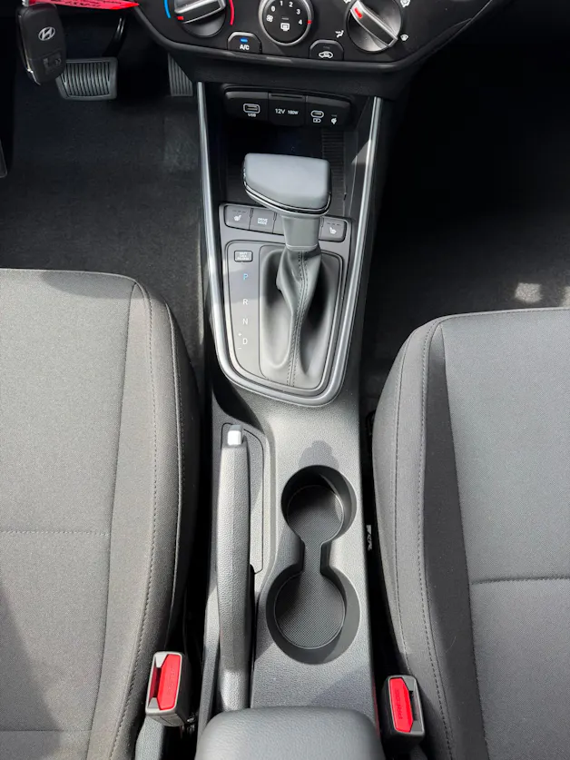 HYUNDAI i20 1.0 T-GDi Amplia GO! DCT