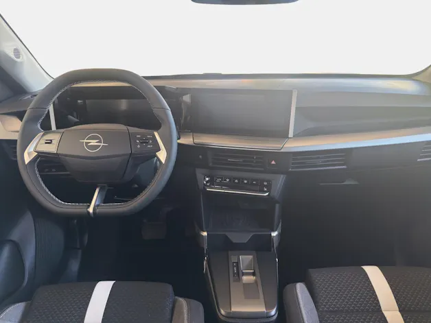OPEL Frontera 1.2T/145 GS