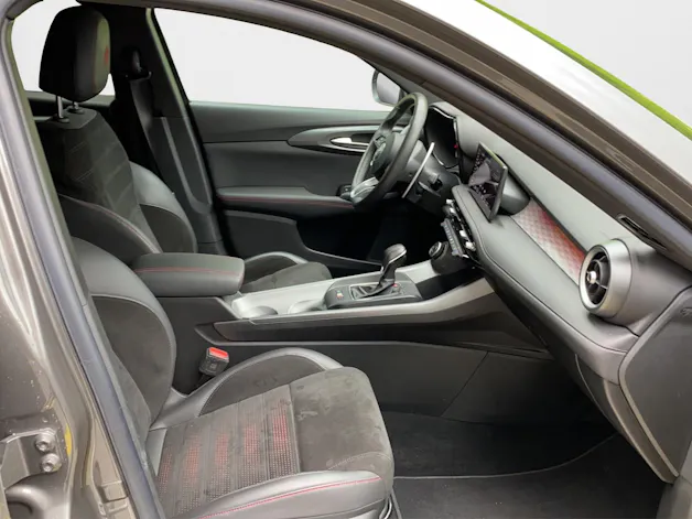 ALFA ROMEO Tonale 1.5 48V Hybrid Speciale