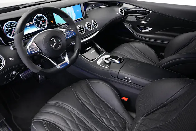 MERCEDES-BENZ S 63 AMG Coupé 4Matic Speedshift MCT *Keramik* *Burmester* *Standheizung*