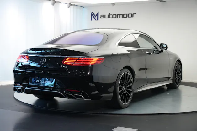 MERCEDES-BENZ S 63 AMG Coupé 4Matic Speedshift MCT *Keramik* *Burmester* *Standheizung*
